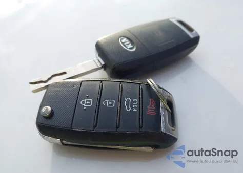 2018 Kia Optima Lx z USA, uszkodzony, nr VIN 5XXGT4L36JG187831